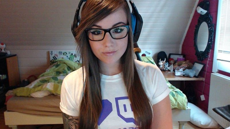 twitch overlays